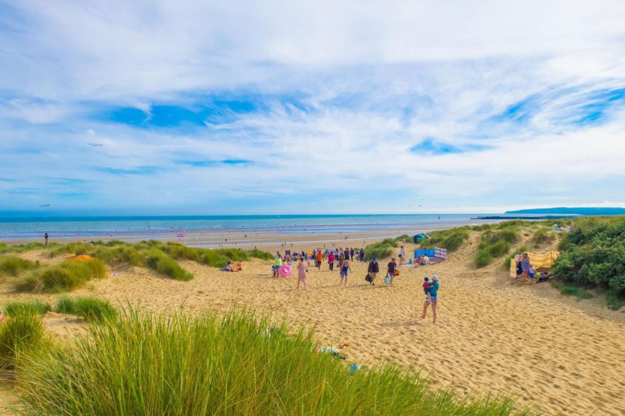 Mp124 - Camber Sands Holiday Park - Sleeps 6 - Full Decking - Beautiful Marsh Views Hotel Bagian luar foto